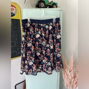 Floral Skirt, Size XL